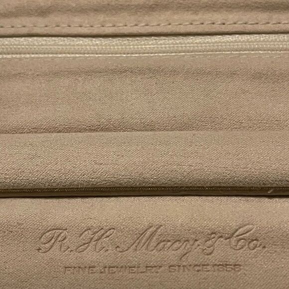 NWOT R.H Macy & Co Jewelry roll folder wallet in gold fabric - Picture 3 of 6